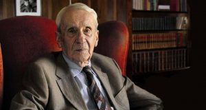 FALLECE CHRISTOPHER TOLKIEN EL HIJO DEL CREADOR DE EL SEÑOR DE LOS ANILLOS
