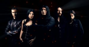 ENTREVISTA UNIVERSAL, ESTA SEMANA TENEMOS A The A.X.E. Project.