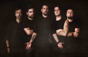 ZOMBIE ENTREVISTA UNIVERSAL, EN ESTA OCASIÓN CONOCEMOS A «MOONSHADE»