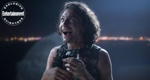 EZRA MILLER FICHADO PARA LA NUEVA ADAPTACIÓN DE APOCALIPSIS