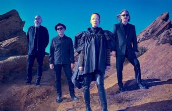 GARBAGE ESTAN DE VUELTA CON «NO GODS NO MASTERS» Shirley Manson, vocalista de Garbage, nos comenta sobre este nuevo single