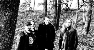 Hoy caminamos por la senda izquierda, por la noche y la oscuridad, hoy abrimos las puertas del séptimo círculo y conocemos a Moorah