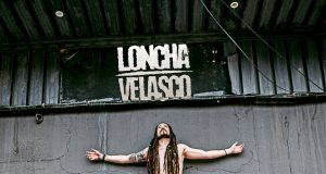 LONCHA VELASCO NOS PRESENTAN SU NUEVO SINGLE Y SU NUEVO VIDEOCLIP «EN EL FONDO ES POR LA PASTA»