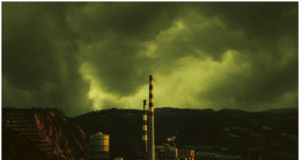 TOUNDRA – ¡’Hex’ entra en las listas de ventas oficiales españolas: #4 en las generales (top 100 álbumes) y #1 en las listas de LPs! ¡No lo oirás en los 40!