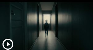 EN LA CASA DEL AL LADO NOS PRESENTA SU TRÁILER