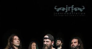 CRITICA PARA BEYOND DE DOMIDIUM