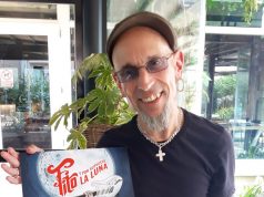 “FITO. Y POR SUPUESTO LA LUNA”. La novela gráfica de la vida y obra de Fito Cabrales. YA EN PREVENTA